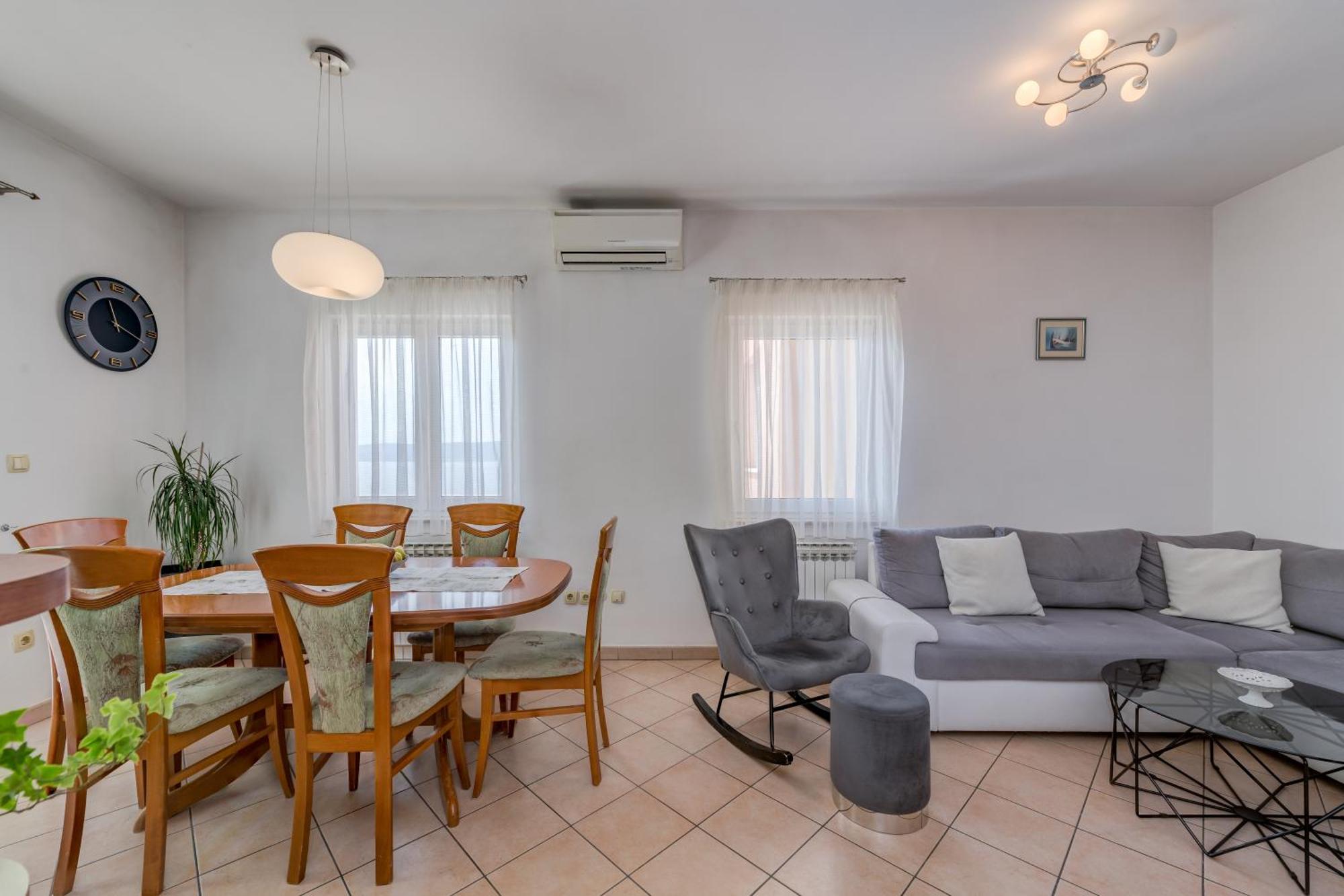 Apartment Krilo Jesenice Exteriör bild