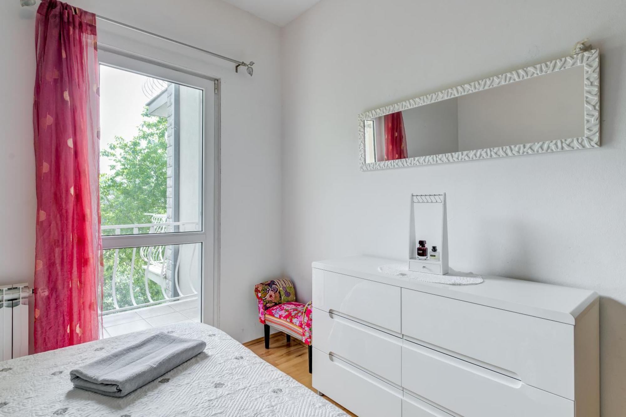 Apartment Krilo Jesenice Exteriör bild