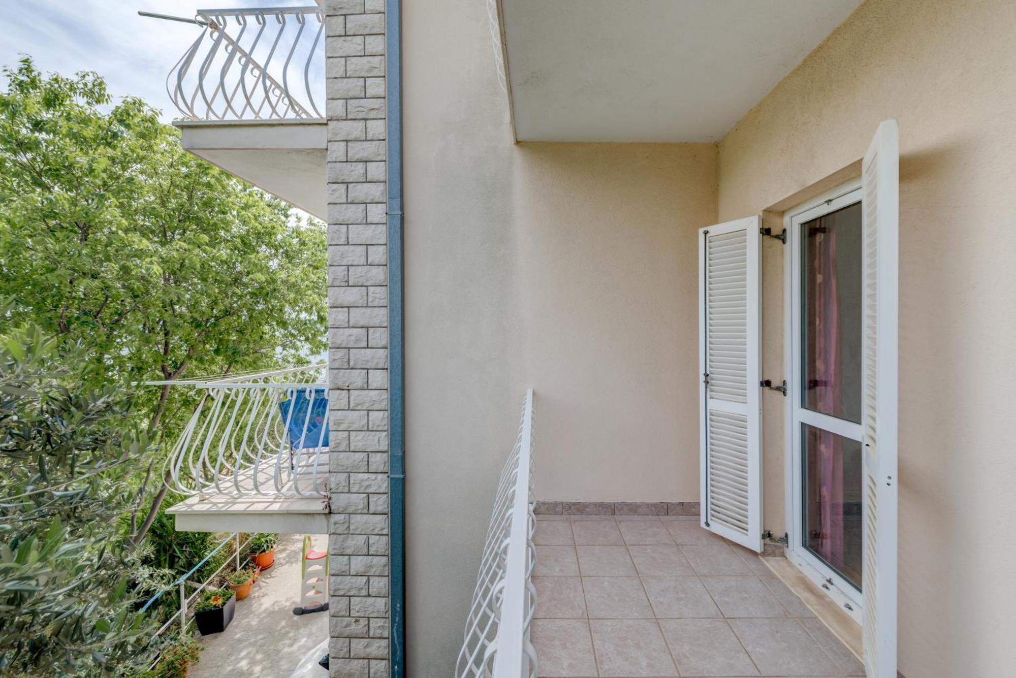 Apartment Krilo Jesenice Exteriör bild